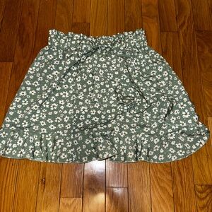 SHEIN Green Bubble Mini Skirt with Smocked Ruffles